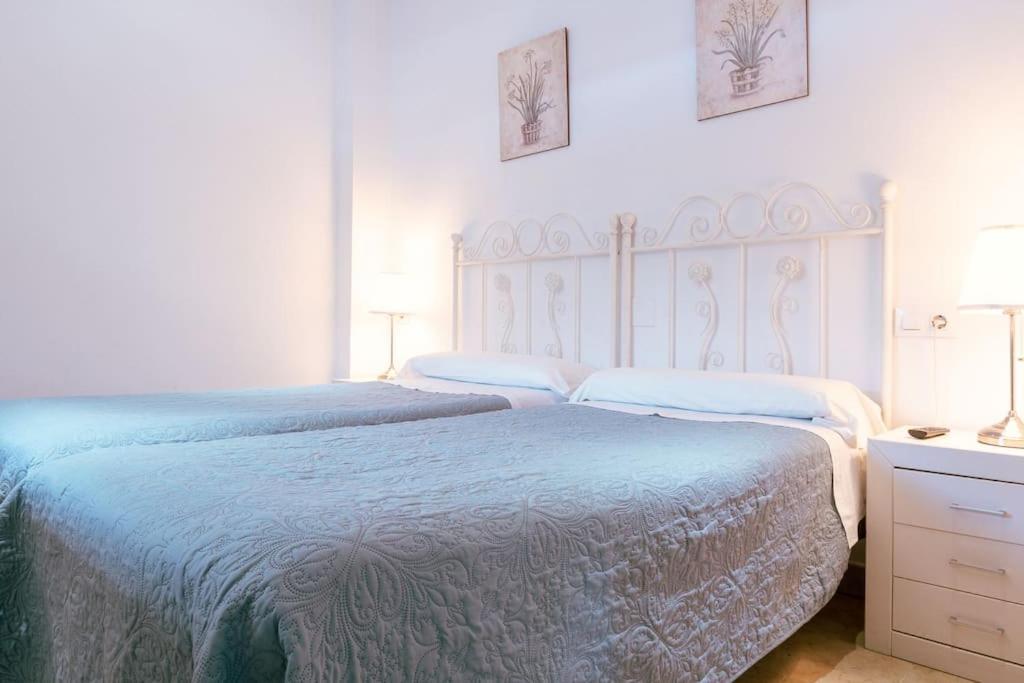 Apartamento Con Encanto En Patio Sevillano Sevilha Exterior foto