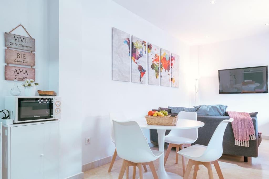 Apartamento Con Encanto En Patio Sevillano Sevilha Exterior foto
